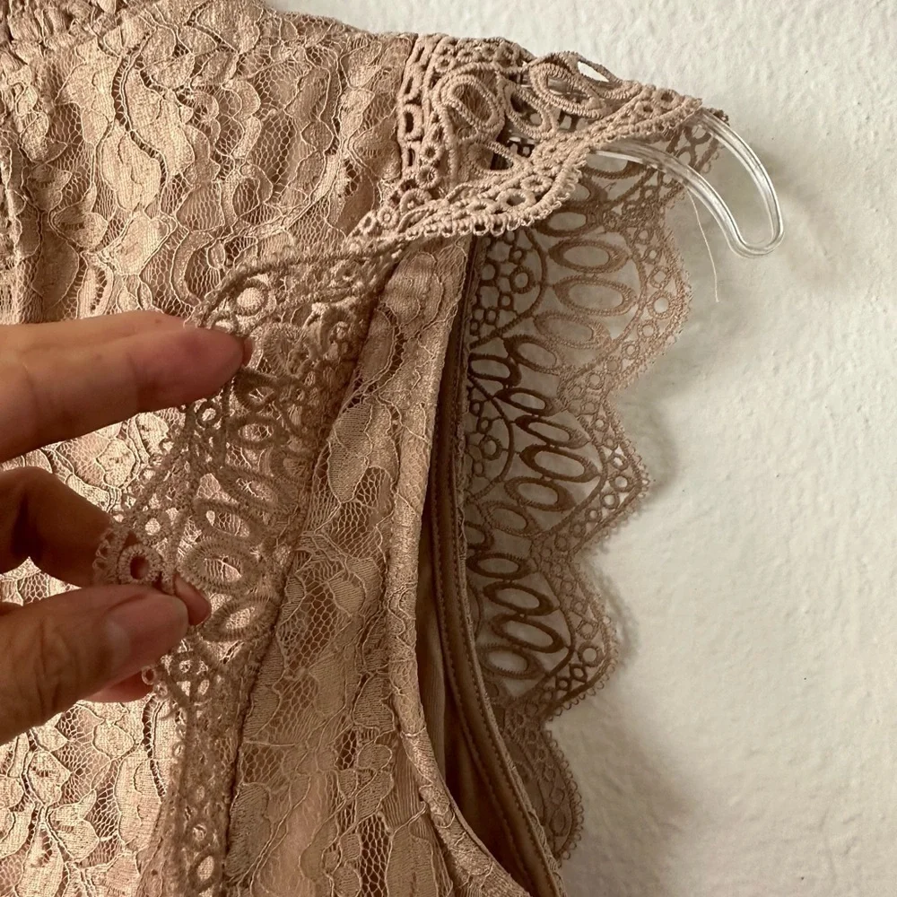 Cable & Gauge Lace Brown Sleeves Top Small BNWT